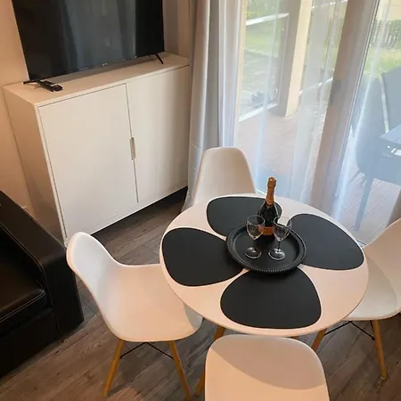 アパート Foresta *